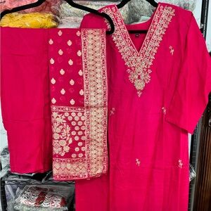 Elegant Magenta Pink Embroidered Kurta Set